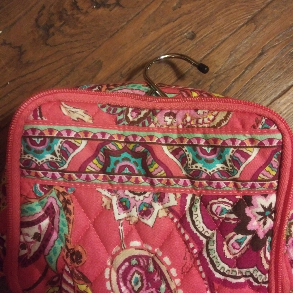 Vera Bradley travel bag